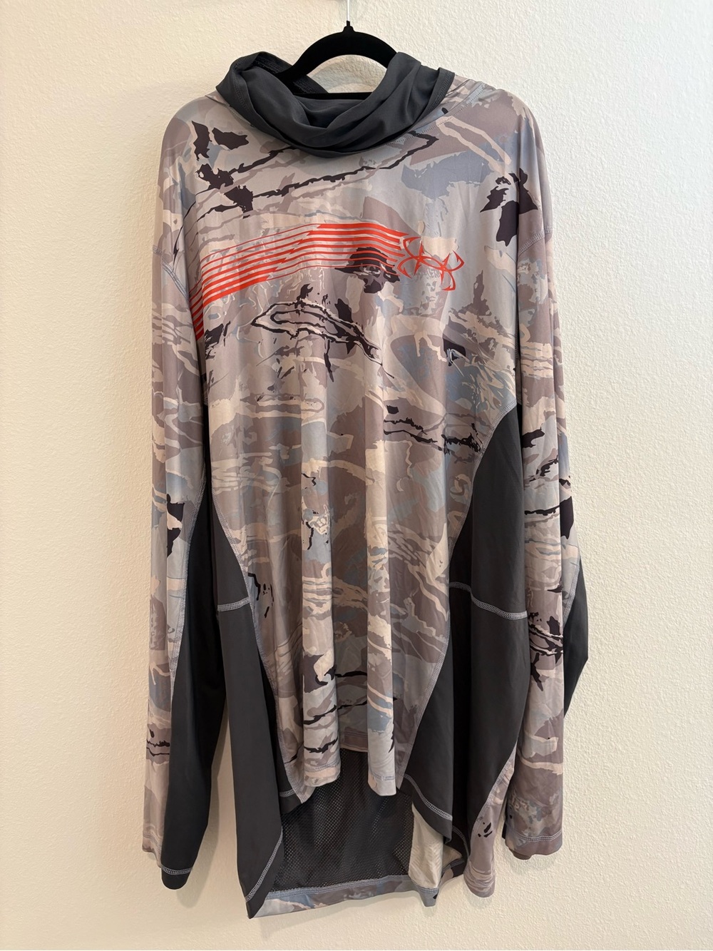 Under Armour Men’s Hoody/Mask Camo Long Sleeve Swim Rash Guard w/Orange Accent
